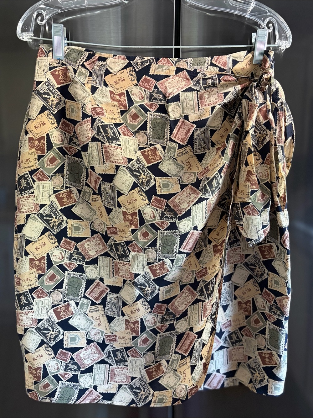 VTG Jones NY Novelty Stamp Print Sarong Wrap Skirt Travelcore Office Siren Sz 10